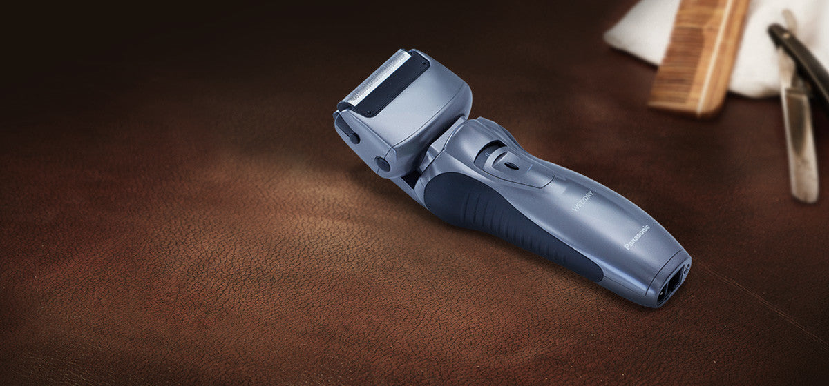 Panasonic ES-RW33 Electric Shaver with Trimmer Black/Silver Wet & Dry 21min Battery Life