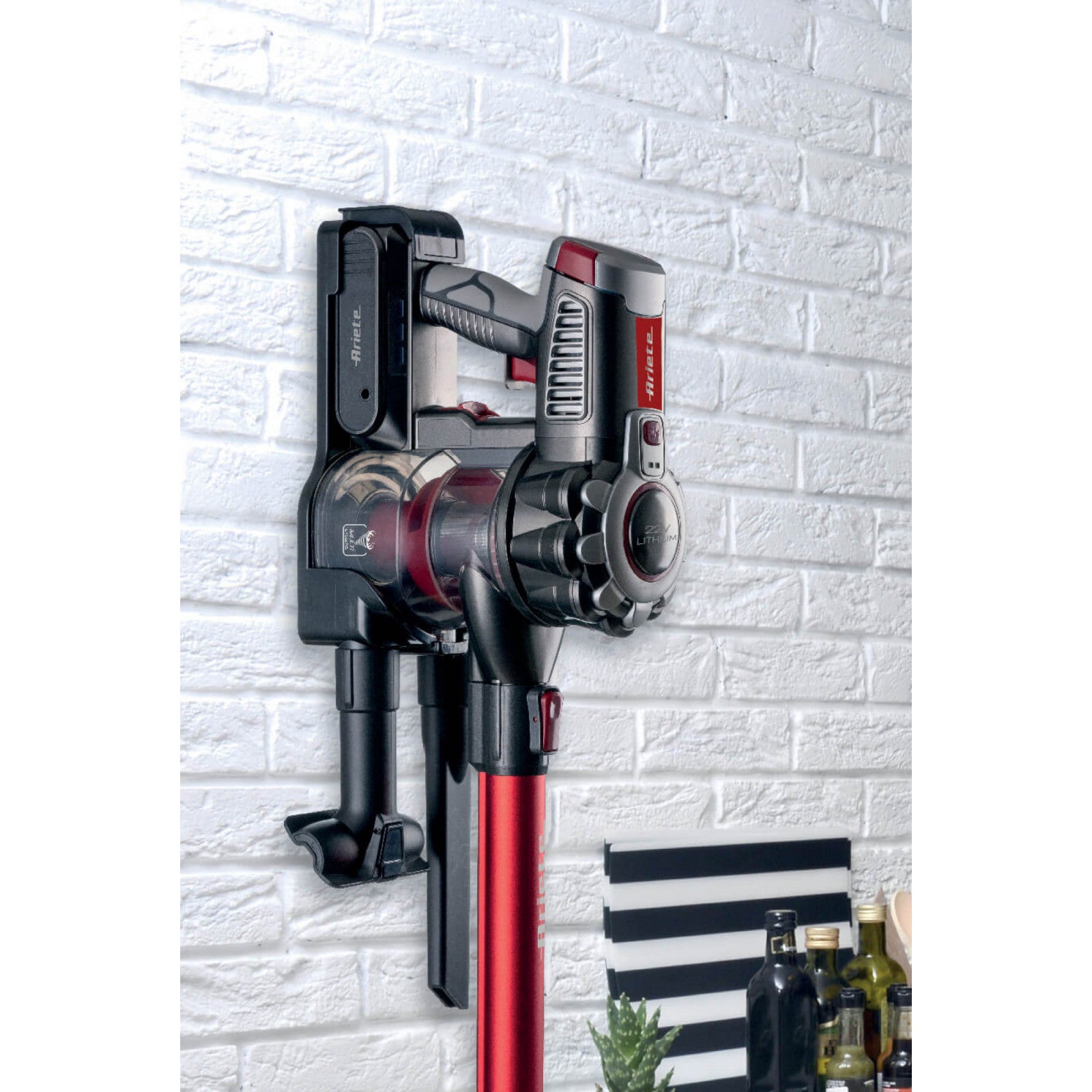 Ariete 2757 Scopa Elettrica Senza Fili 22V Batteria al Litio Rosso