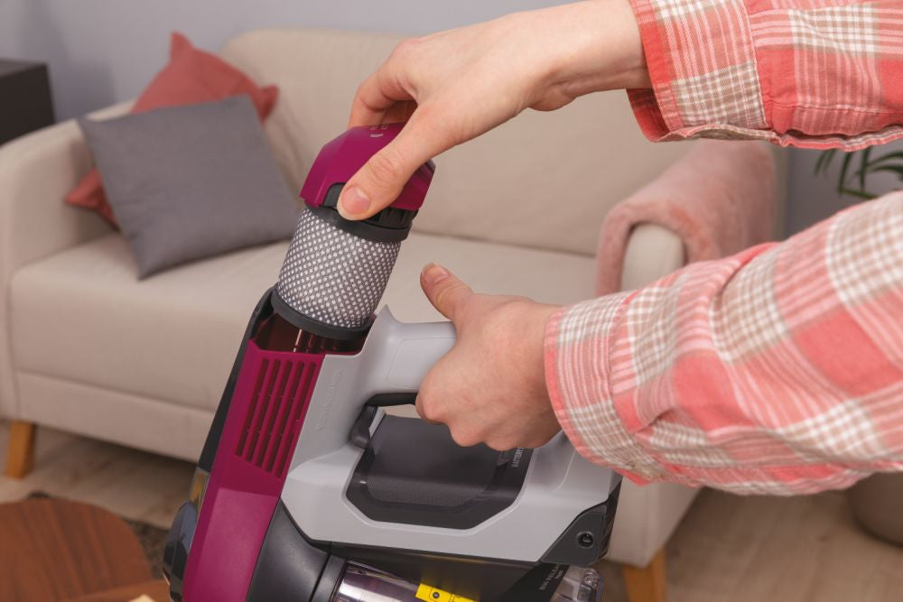 Hoover HF1 Aspirapolvere Elettrica Cordless Senza Sacchetto Magenta 0,9L 30min