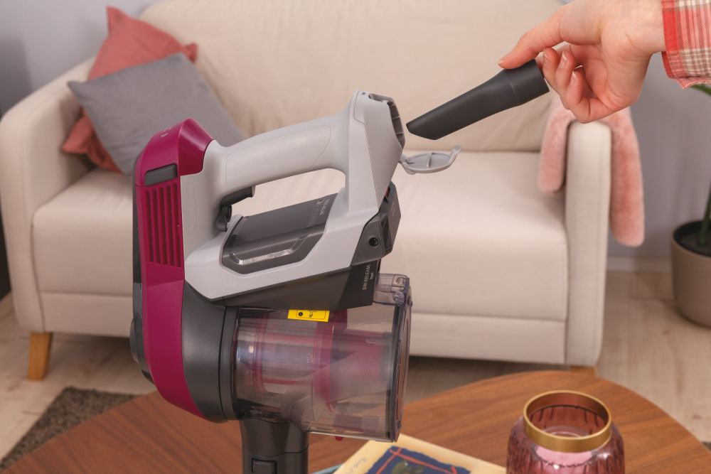 Hoover HF1 Aspirapolvere Elettrica Cordless Senza Sacchetto Magenta 0,9L 30min