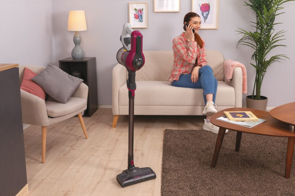 Hoover HF1 Aspirapolvere Elettrica Cordless Senza Sacchetto Magenta 0,9L 30min
