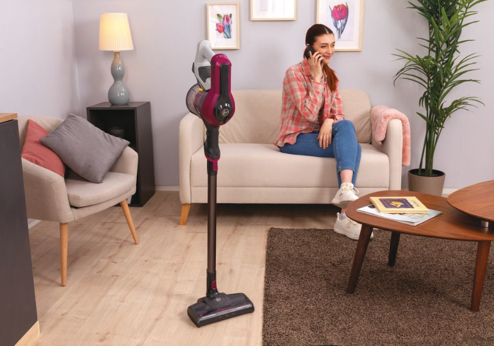 Hoover HF1 Aspirapolvere Elettrica Cordless Senza Sacchetto Magenta 0,9L 30min