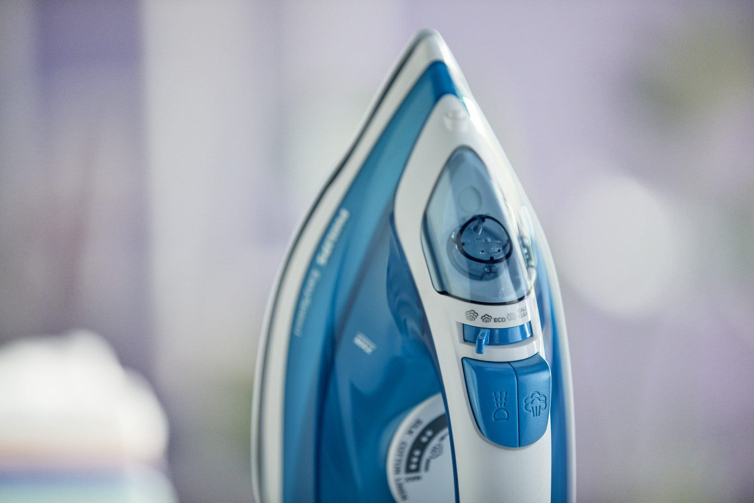 Philips EasySpeed GC1744/20 Ferro da Stiro a Vapore 2000W Piastra Antiaderente Blu/Bianco